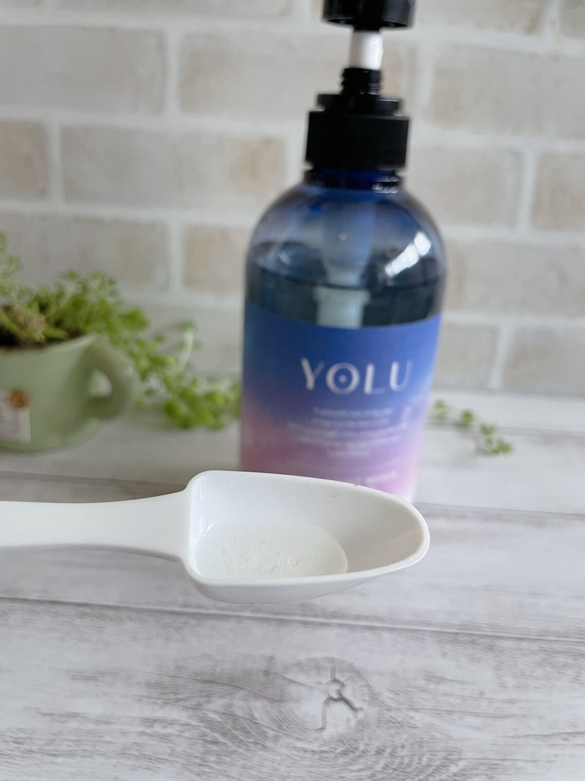 カームナイトリペアシャンプー/トリートメント/YOLU/市販シャンプーを使ったクチコミ(3枚目)