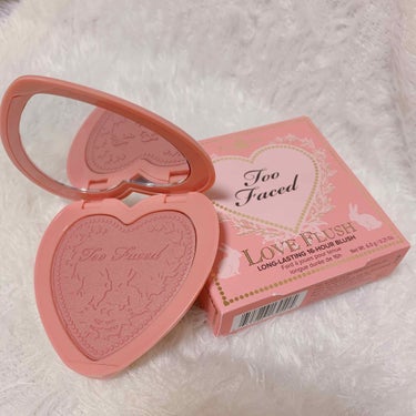 リッチ＆ダズリン ハイシャイン スパークリング リップグロス/Too Faced/リップグロスを使ったクチコミ（3枚目）