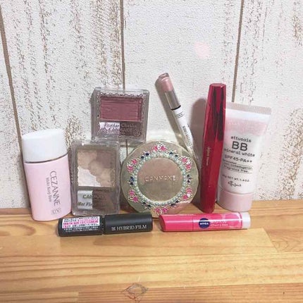 BBミネラルホワイト 10 明るい肌色/ettusais/BBクリームの画像