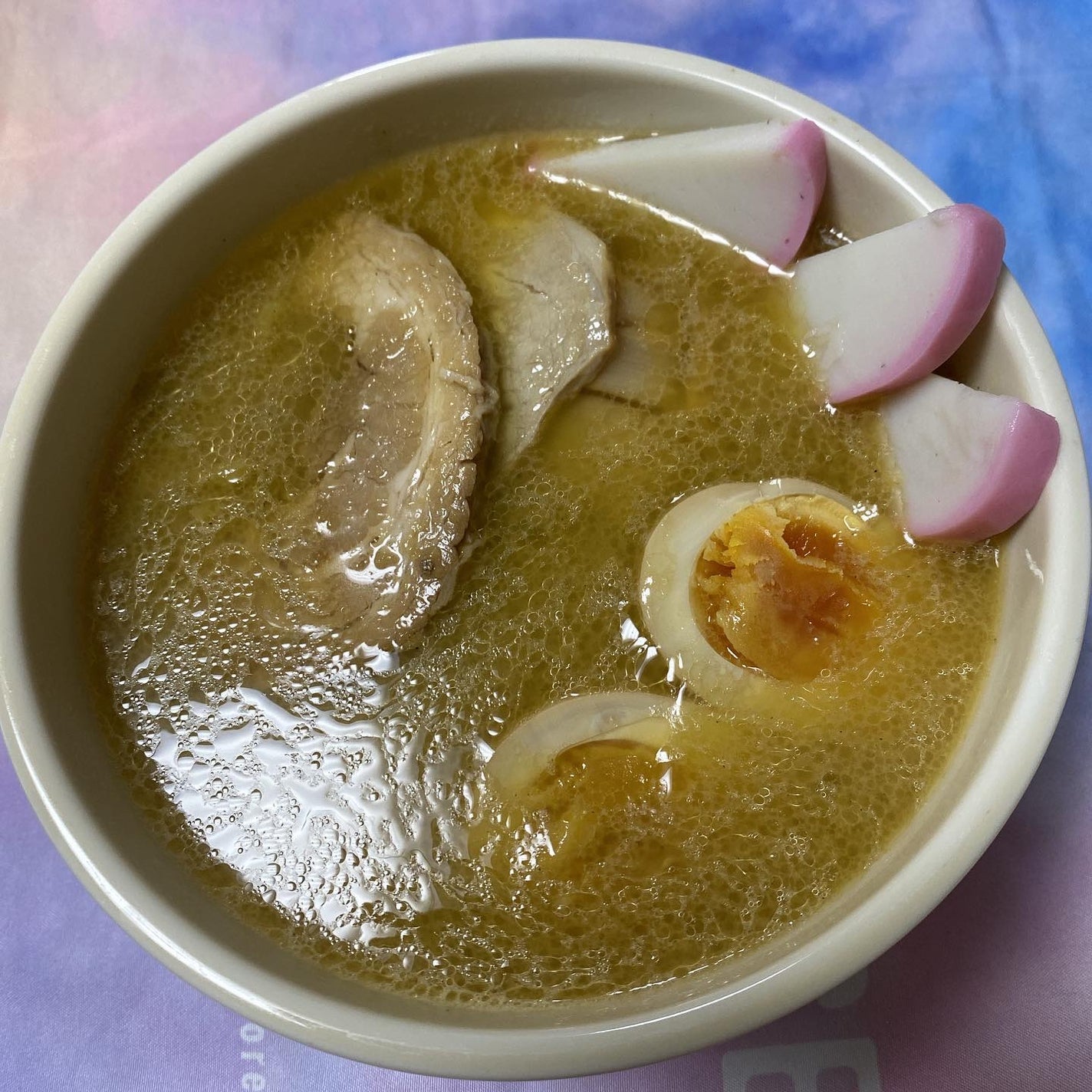 ふうせん @フォロバ100% on LIPS 「無人販売の雪松餃子の冷凍即席麺直売店のラーメン第2弾🍜✼••┈..」(4枚目)