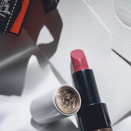 〈ルージュ・エルメス〉 ルージュ ア レーヴル サティネ/エルメス/口紅を使ったクチコミ(2枚目)