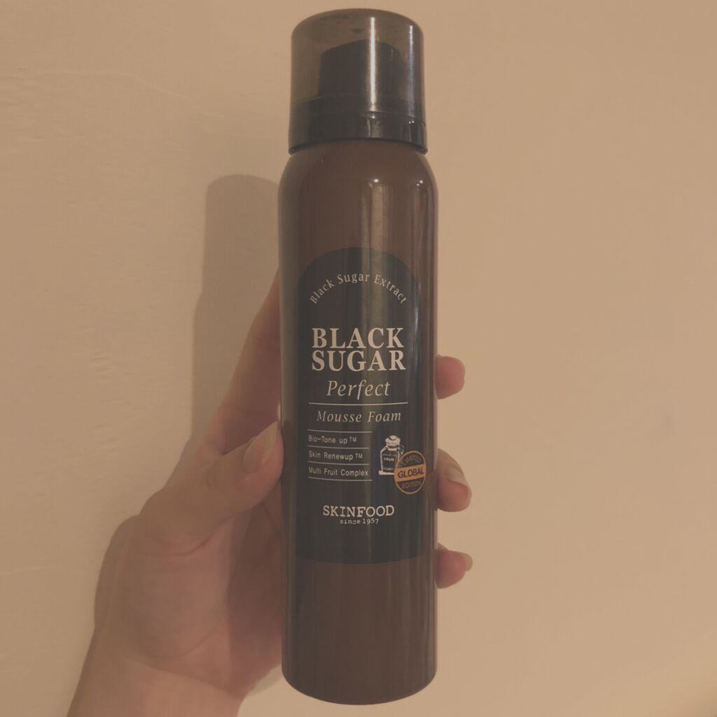 ブラックシュガー パーフェクト ムースフォーム/SKINFOOD/泡洗顔を使ったクチコミ（1枚目）