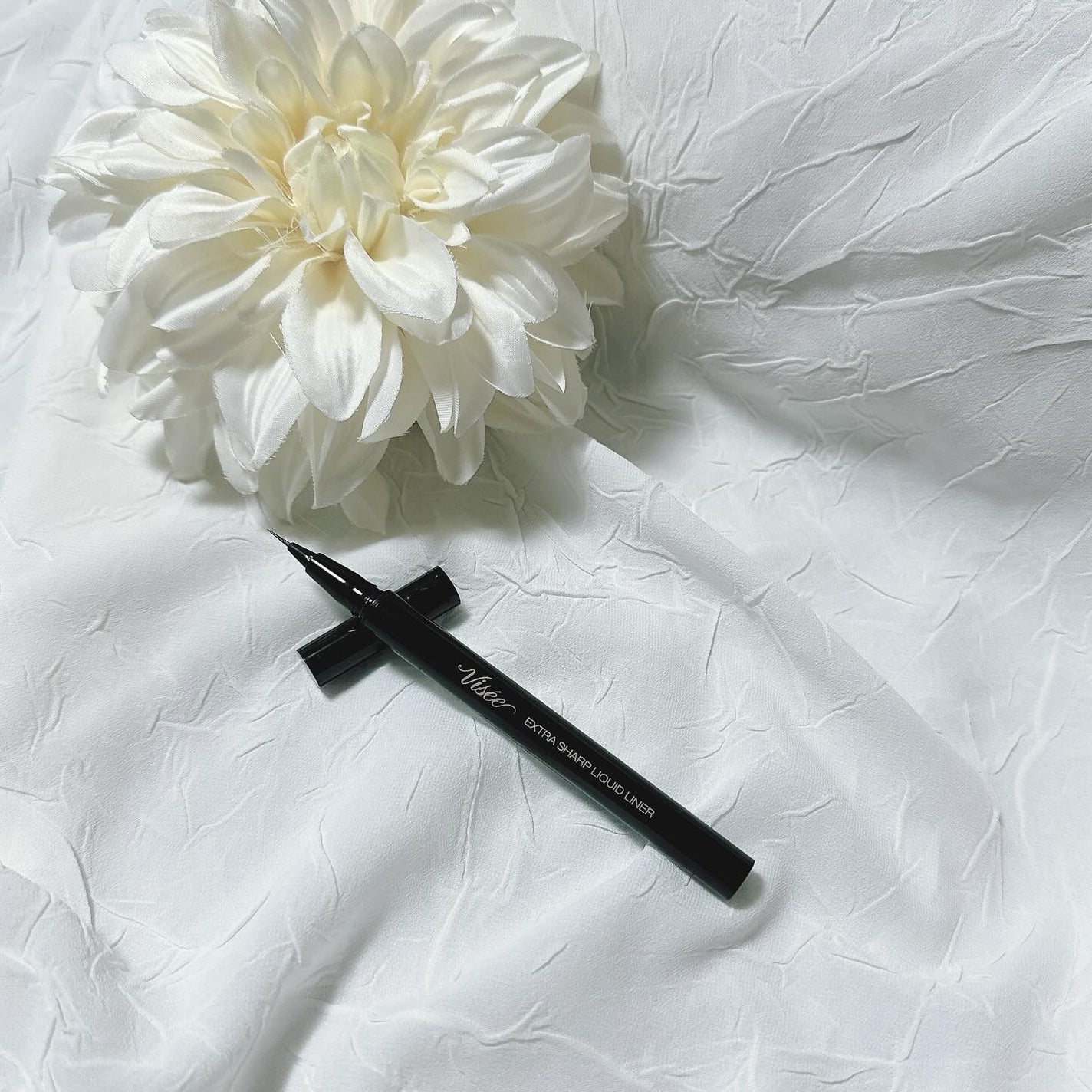 エクストラシャープ リキッドライナー/Visée/リキッドアイライナーを使ったクチコミ(1枚目)