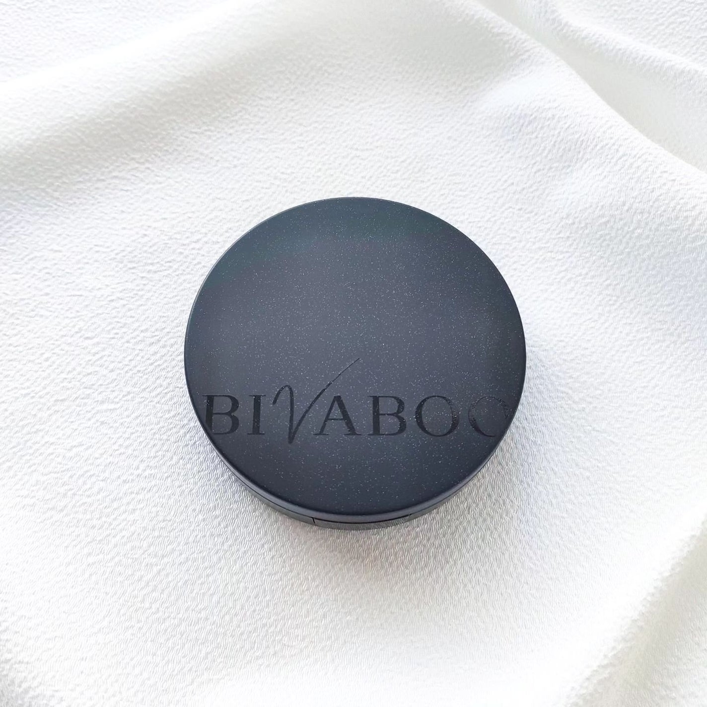 ベルベットジュエルクッション/BIVABOO/クッションファンデーションを使ったクチコミ(1枚目)