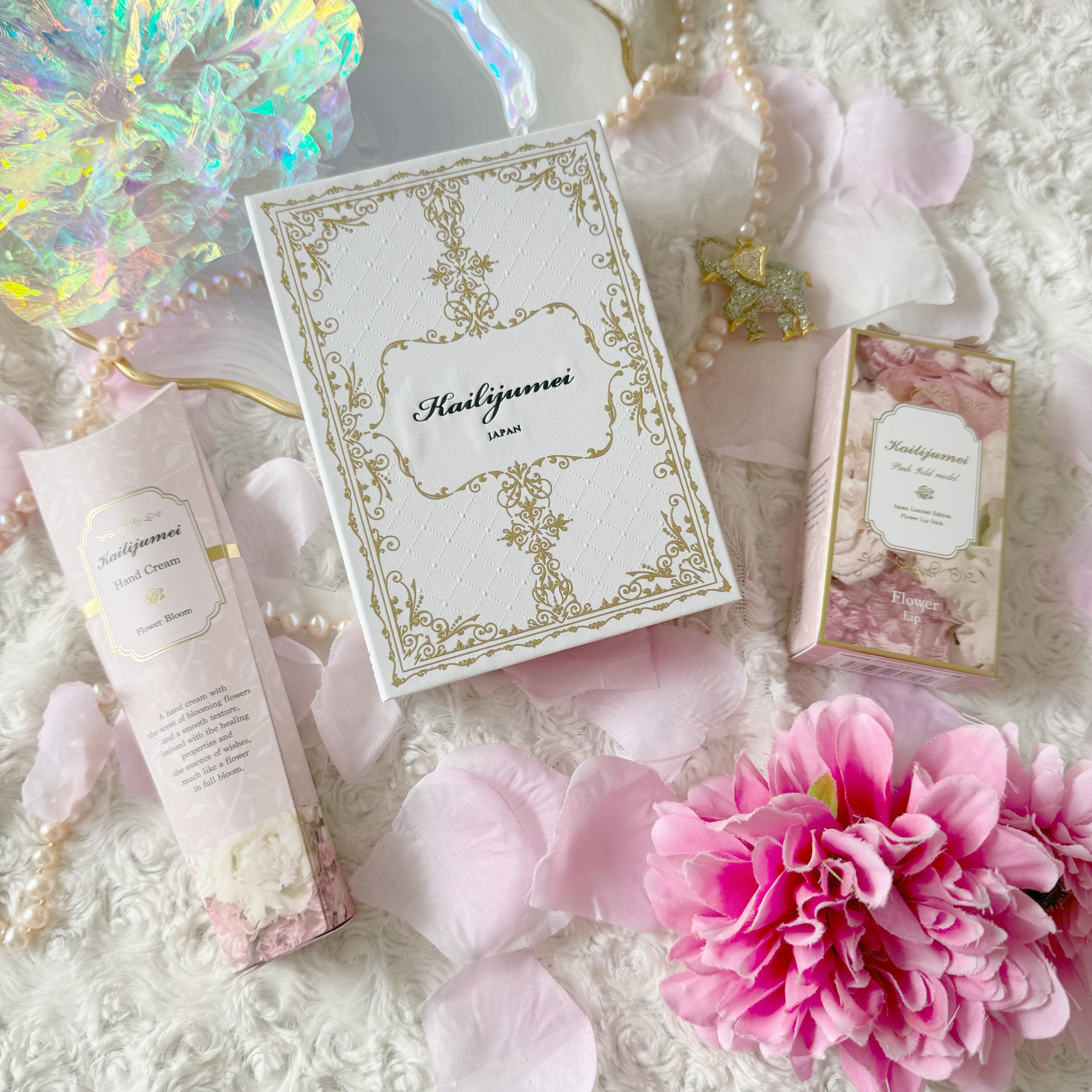 フラワーリップ 日本限定ピンクゴールドモデル/Kailijumei/口紅を使ったクチコミ（2枚目）