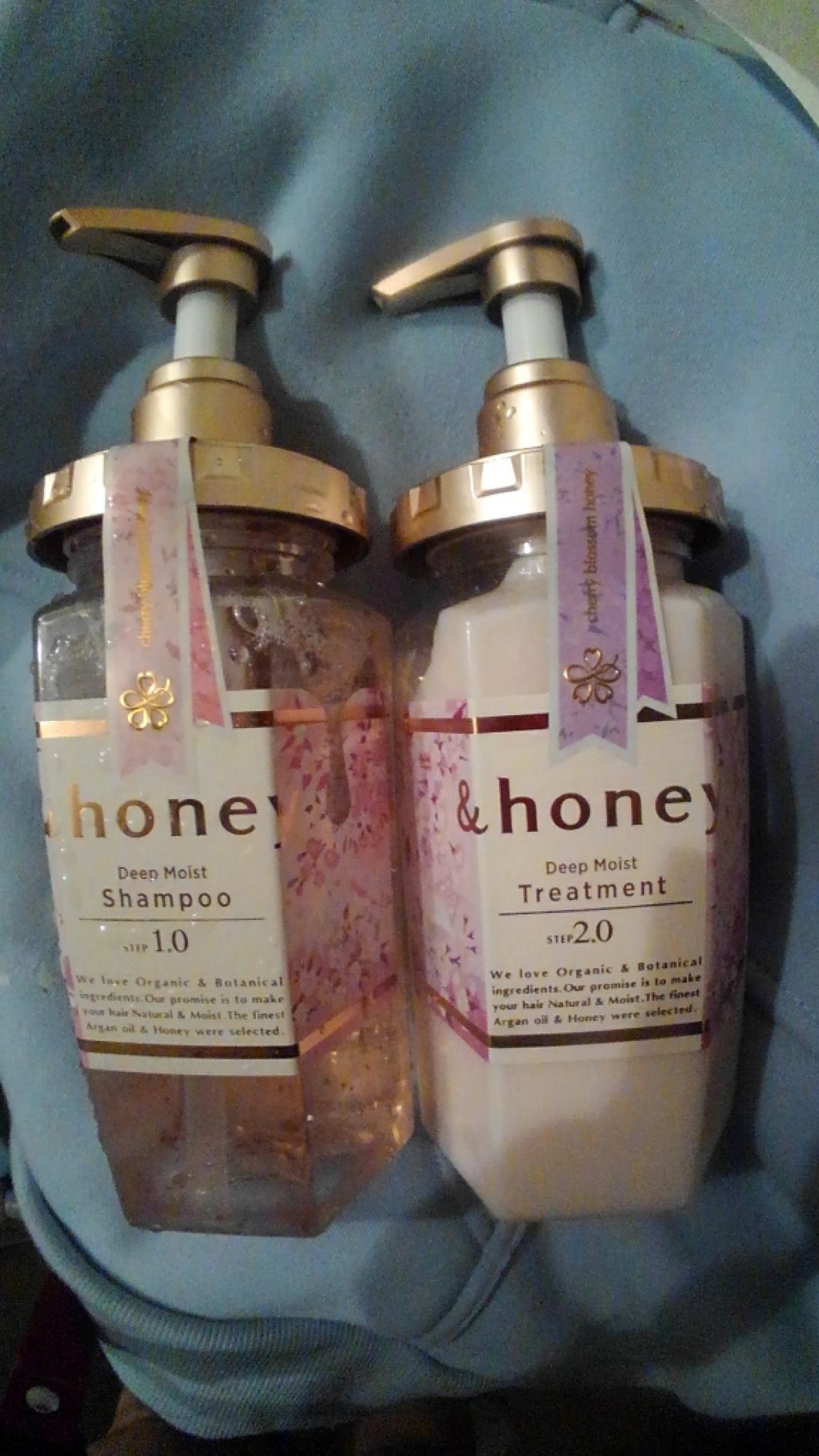 ディープモイスト 限定チェリーブロッサム シャンプー&ヘアトリートメントペアセット/&honey/シャンプー・コンディショナーを使ったクチコミ(1枚目)
