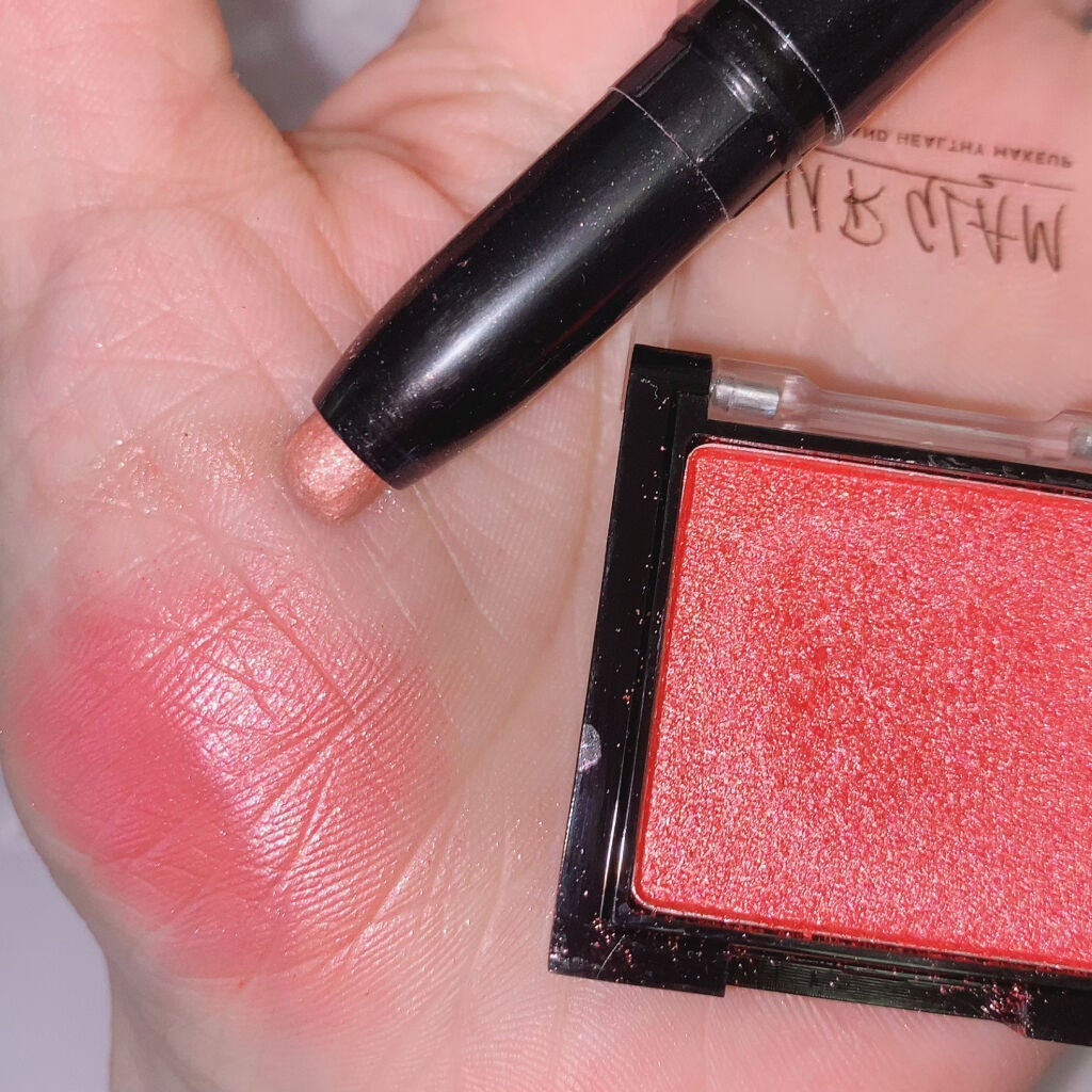 UR GLAM POWDER EYESHADOW/U R GLAM/単色アイシャドウを使ったクチコミ(2枚目)