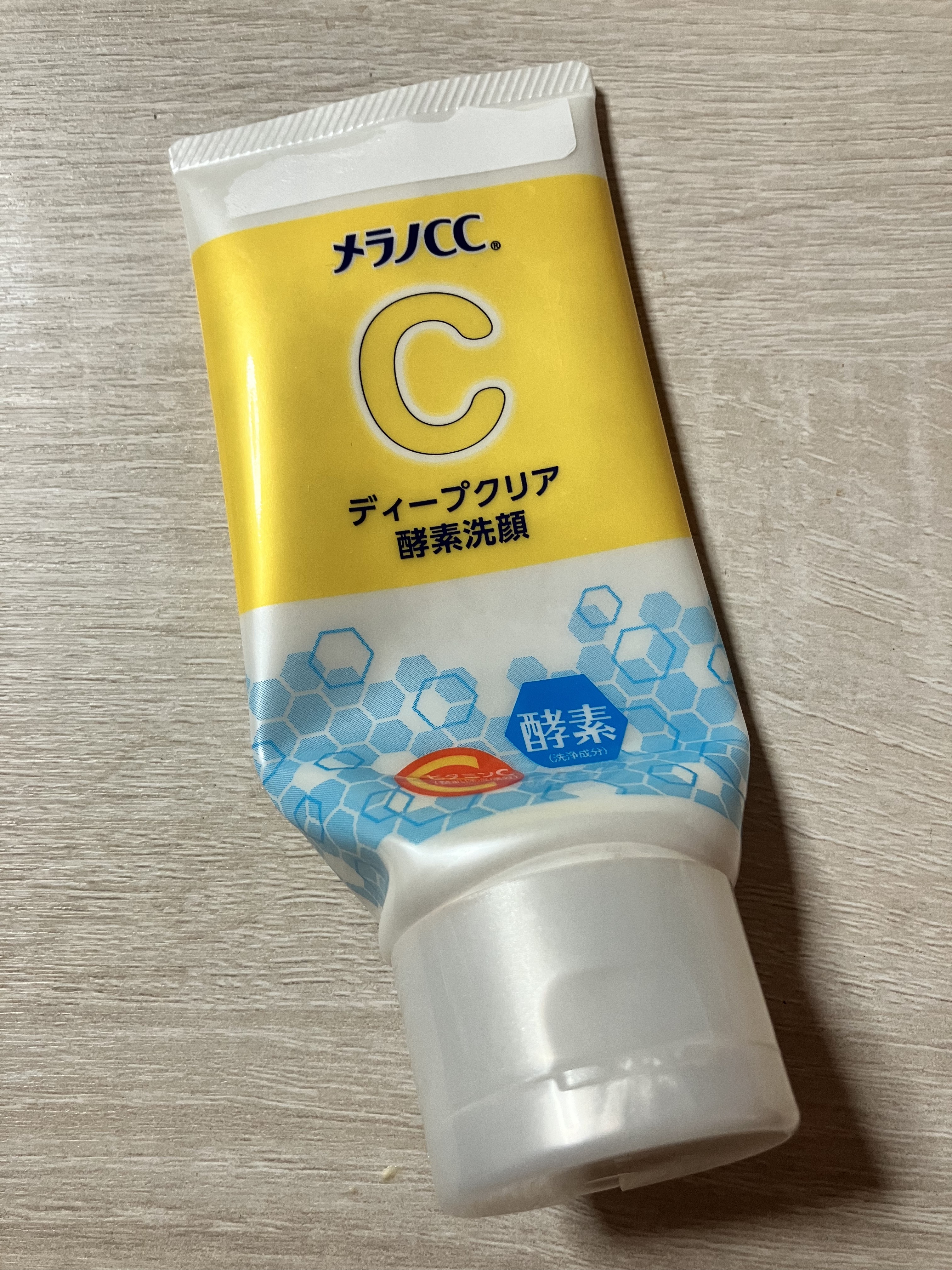 ディープクリア酵素洗顔	/メラノCC/洗顔フォームを使ったクチコミ（1枚目）