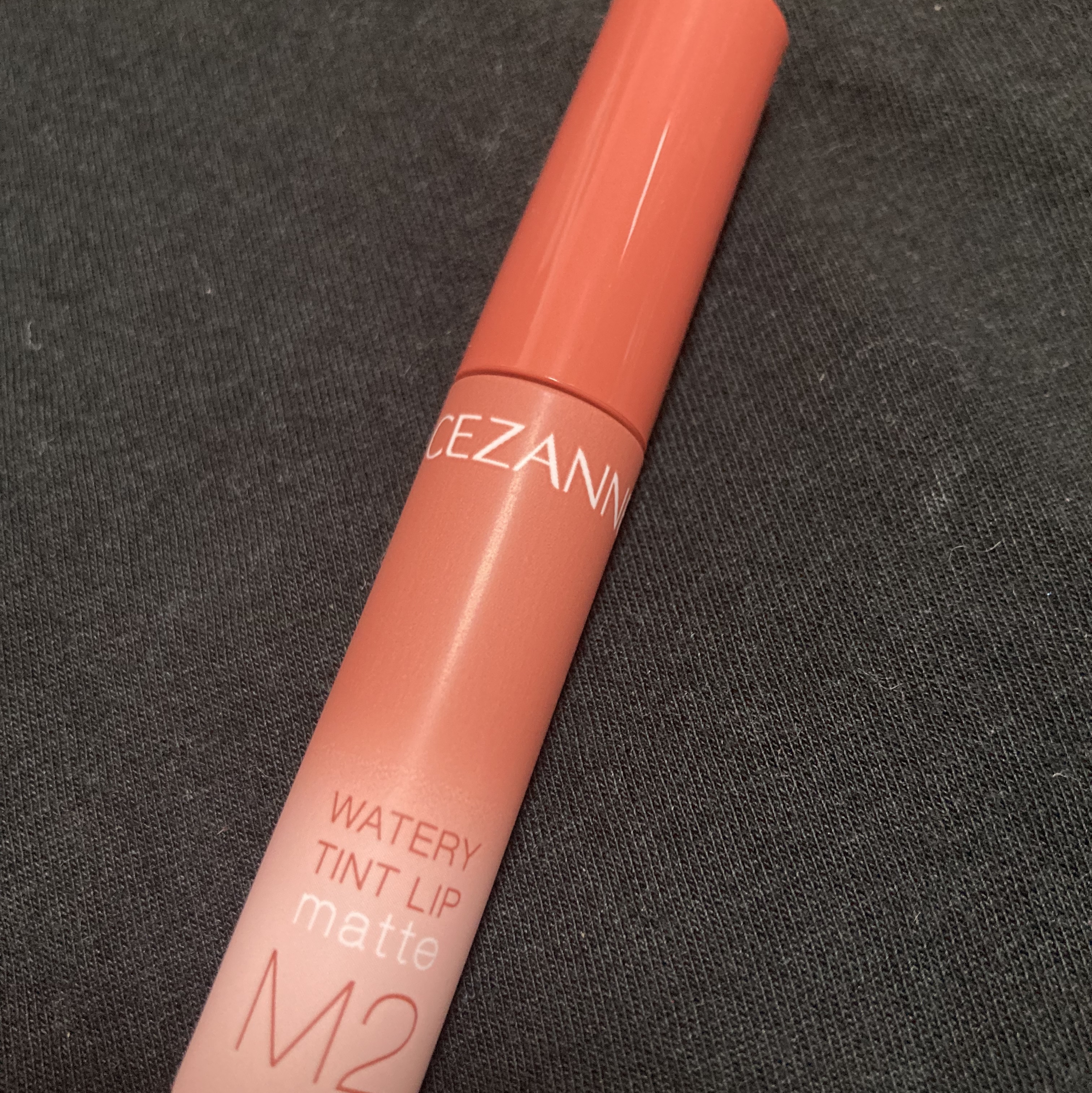 ウォータリーティントリップ マット/CEZANNE/リップティントを使ったクチコミ（2枚目）