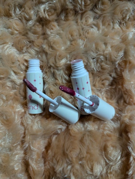 アンドバイロムアンド グラッシーボムティント/&nd by rom&nd/リップティントを使ったクチコミ(2枚目)