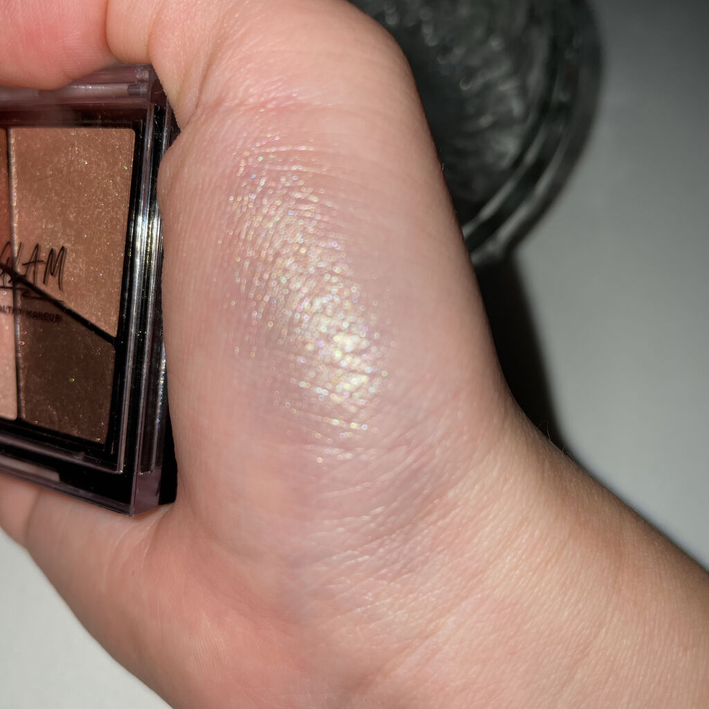 UR GLAM　VELVET EYE COLOR PALETTE ベージュブラウン/U R GLAM/アイシャドウパレットを使ったクチコミ（3枚目）