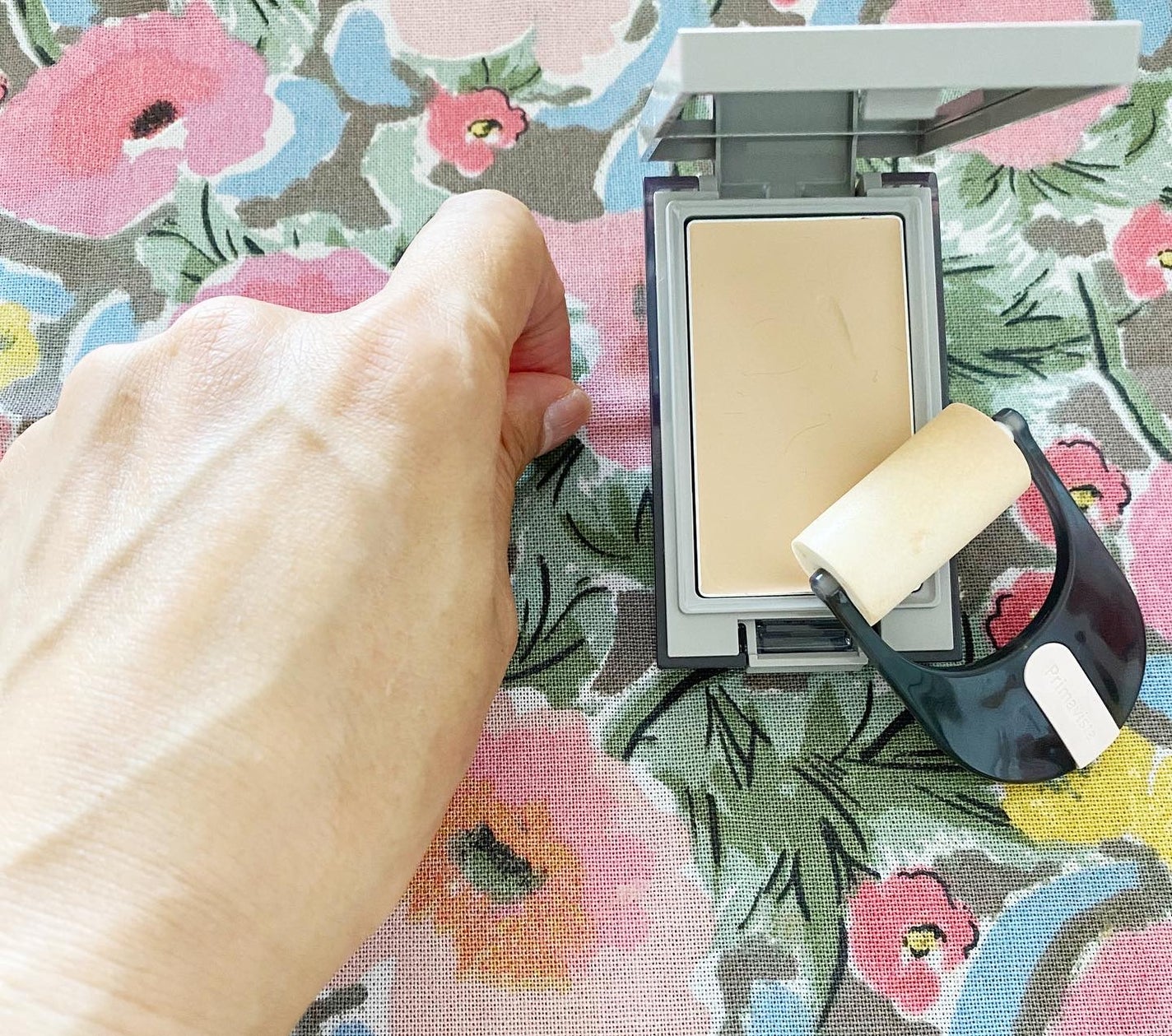 プリマヴィスタ デイトリートメントバーム 〈ローラータイプ〉/プリマヴィスタ/その他ファンデーションを使ったクチコミ(5枚目)