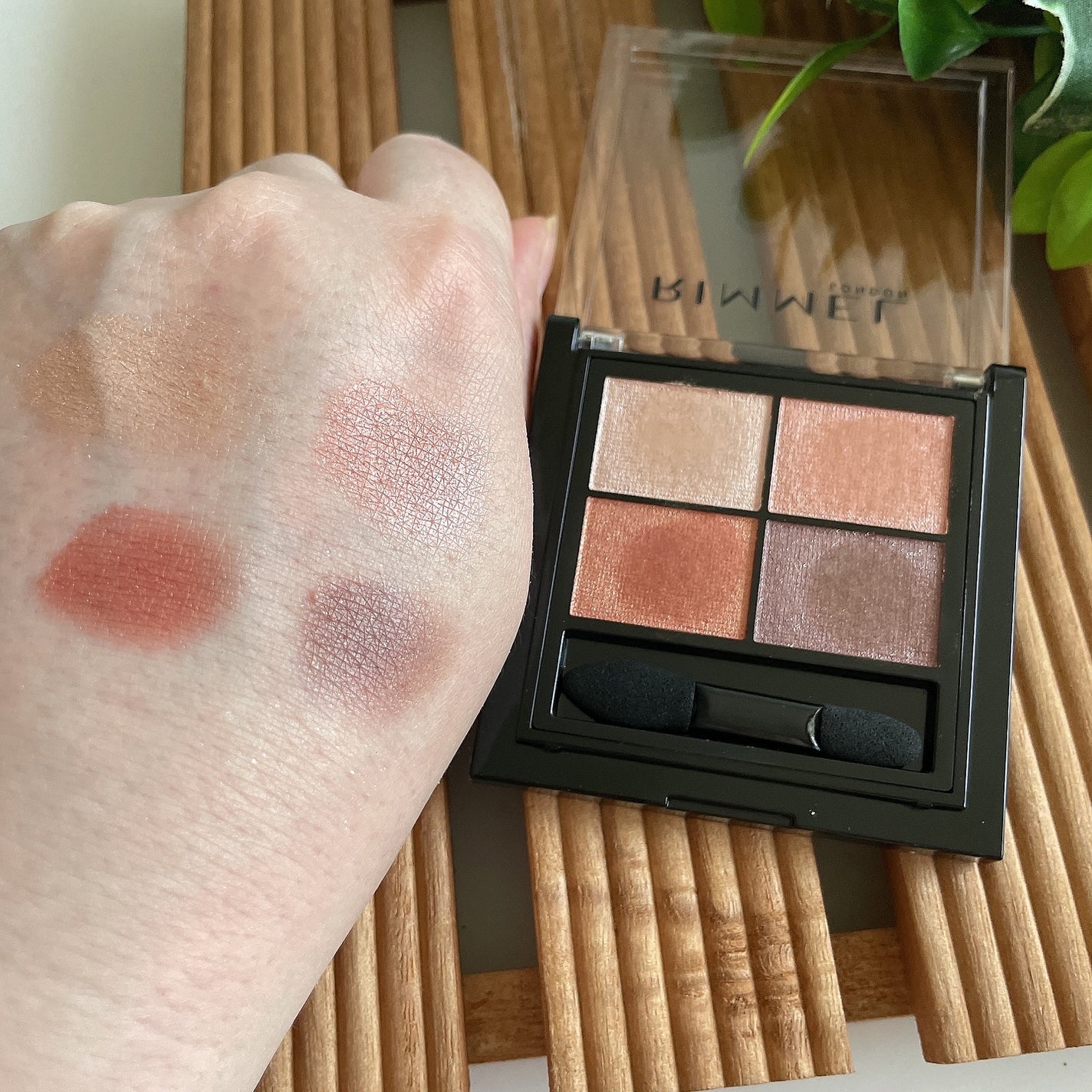 ワンダー エバー アイシャドウ/リンメル ロンドン/アイシャドウパレットを使ったクチコミ(8枚目)