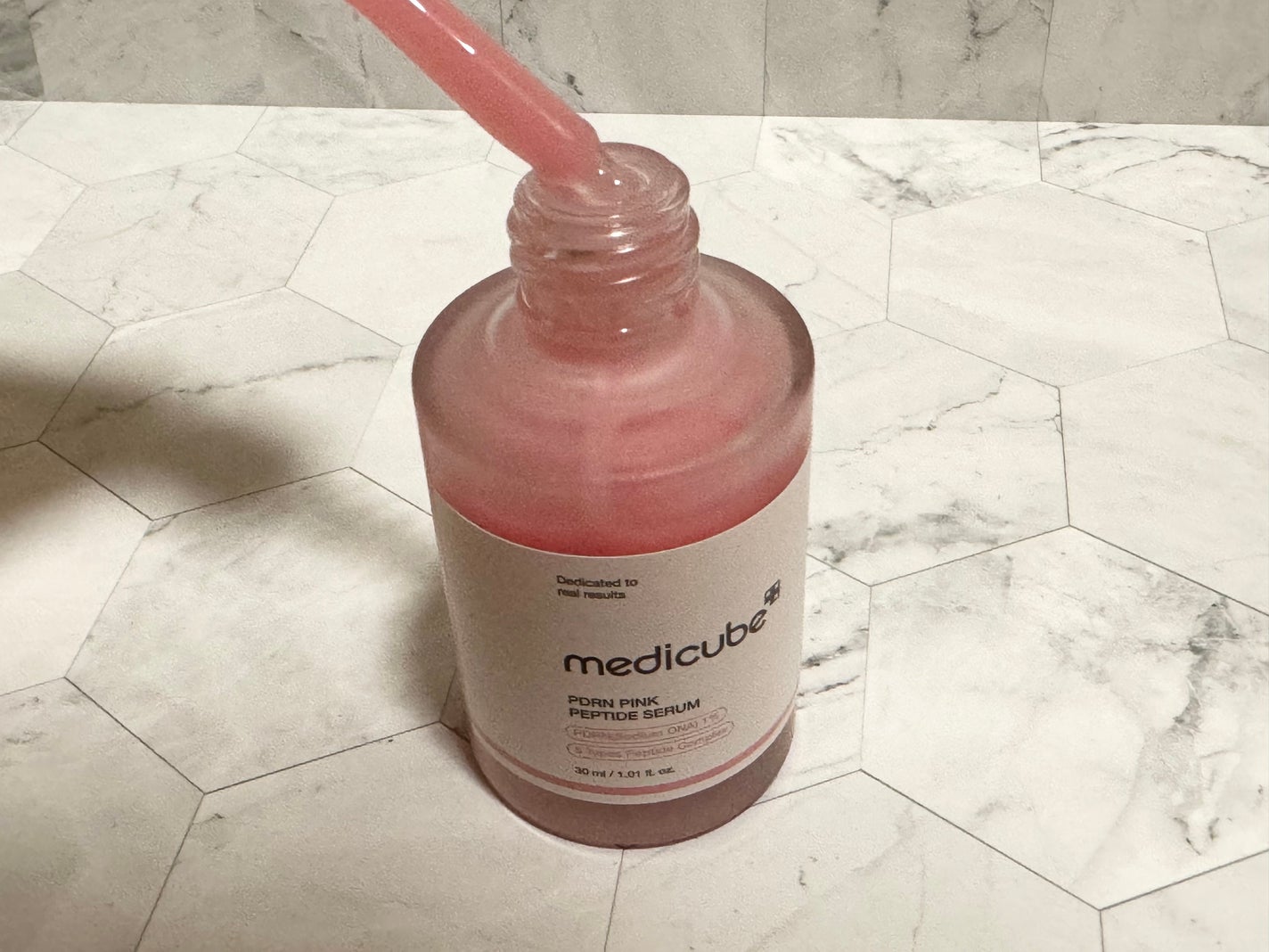 PDRNピンクコラーゲンゲルマスク/MEDICUBE/シートマスク・パックを使ったクチコミ(4枚目)