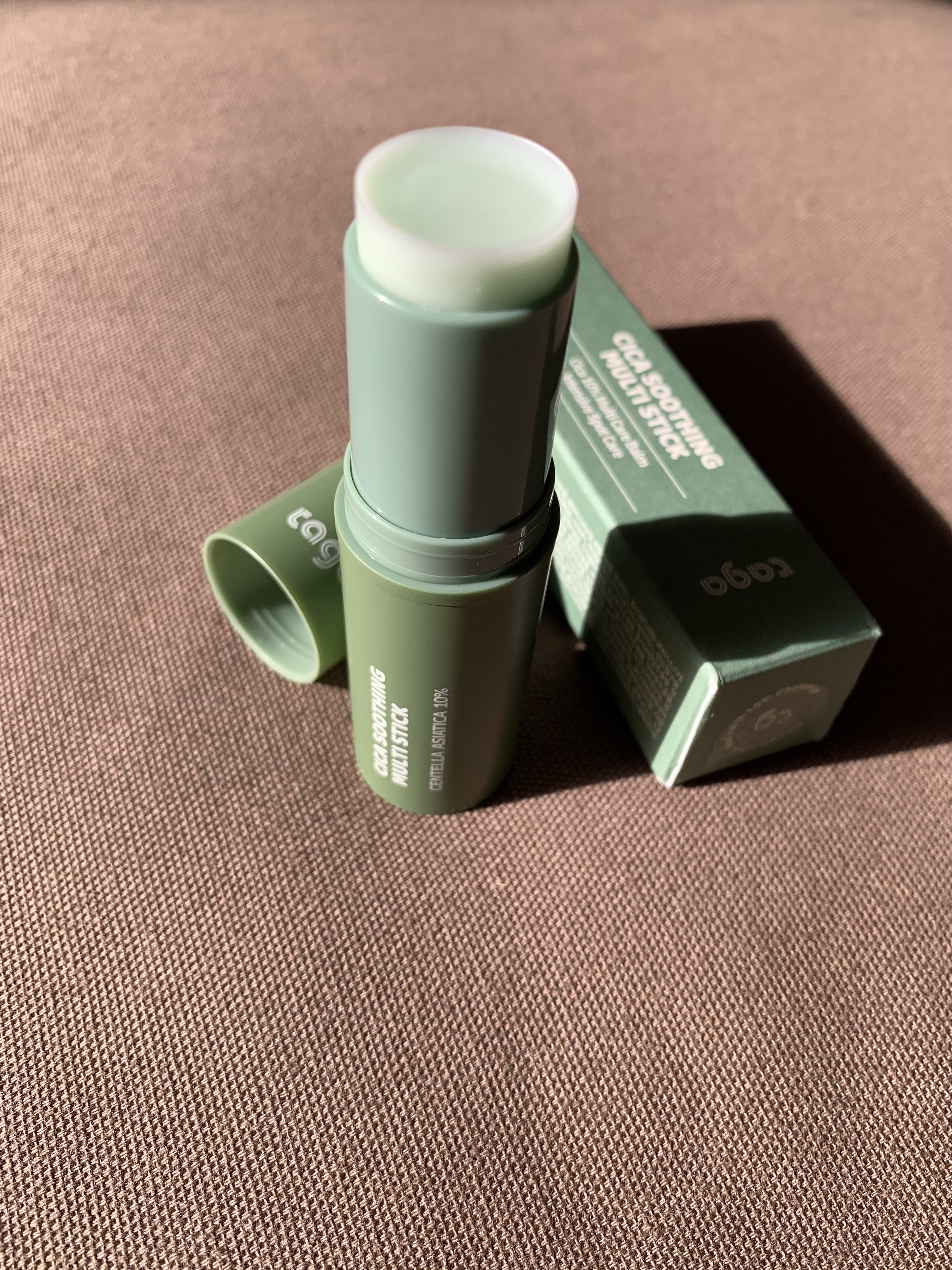 シカスージングスティック/TAGA/フェイスバームを使ったクチコミ（1枚目）