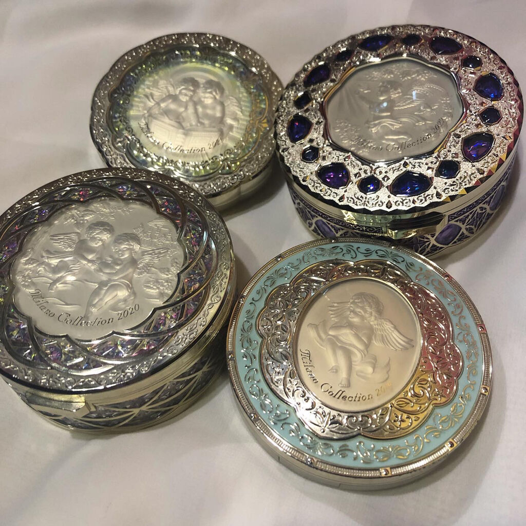 フェースアップパウダー ２０２２/ミラノコレクション/プレストパウダーを使ったクチコミ（2枚目）