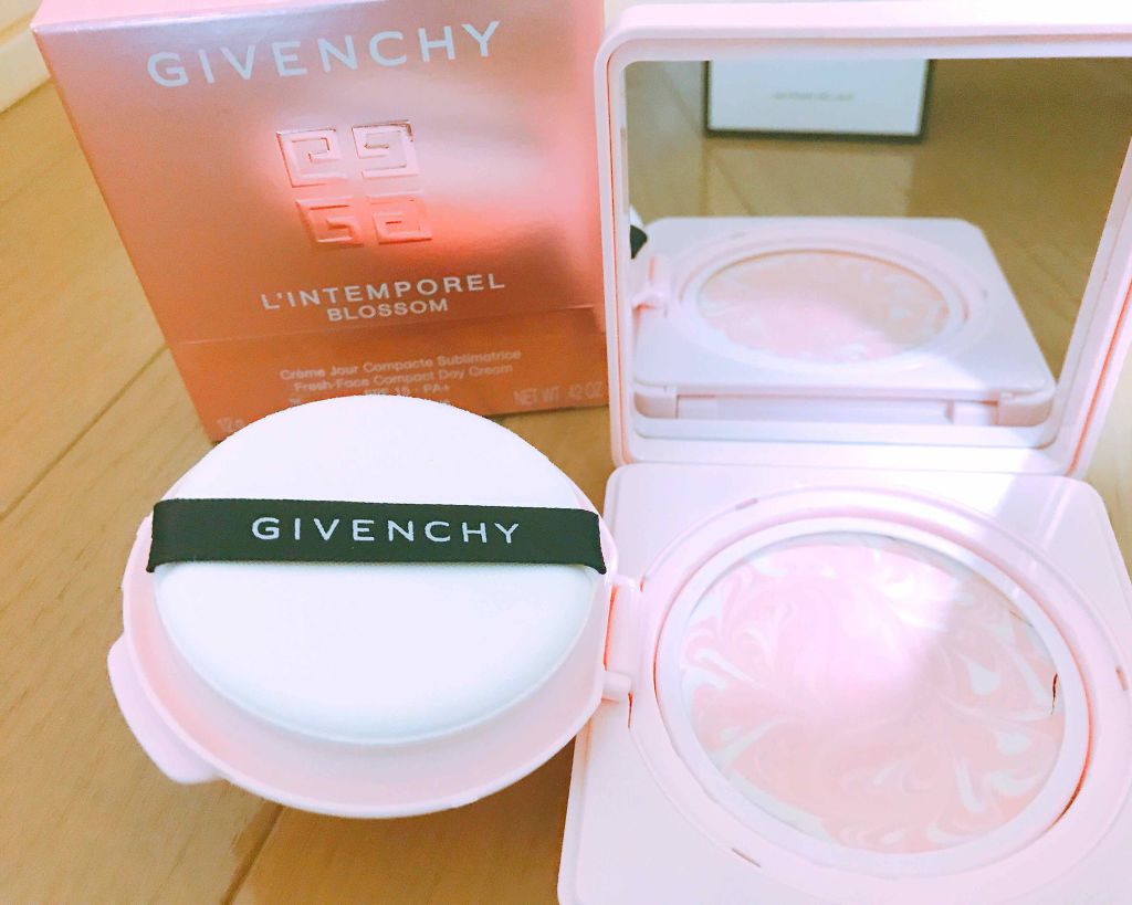 ランタンポレル ブロッサム クリーム コンパクト/GIVENCHY/化粧下地を使ったクチコミ（1枚目）