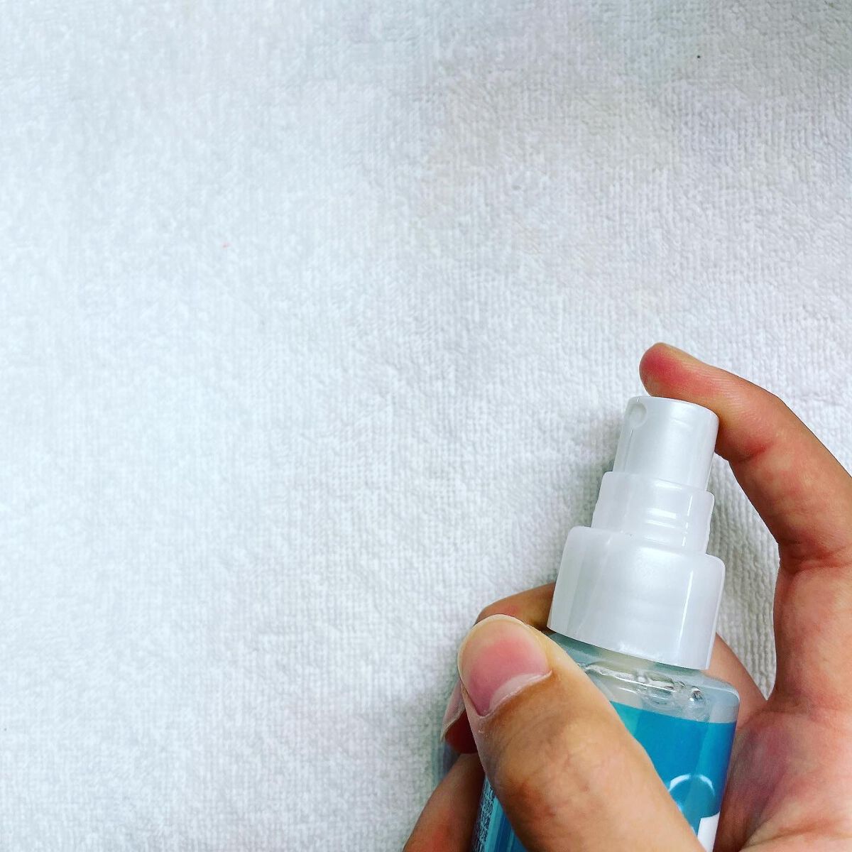 バスグロウ モイスチャー&シャイン ウォーターミスト/LUX/アウトバストリートメントを使ったクチコミ（3枚目）