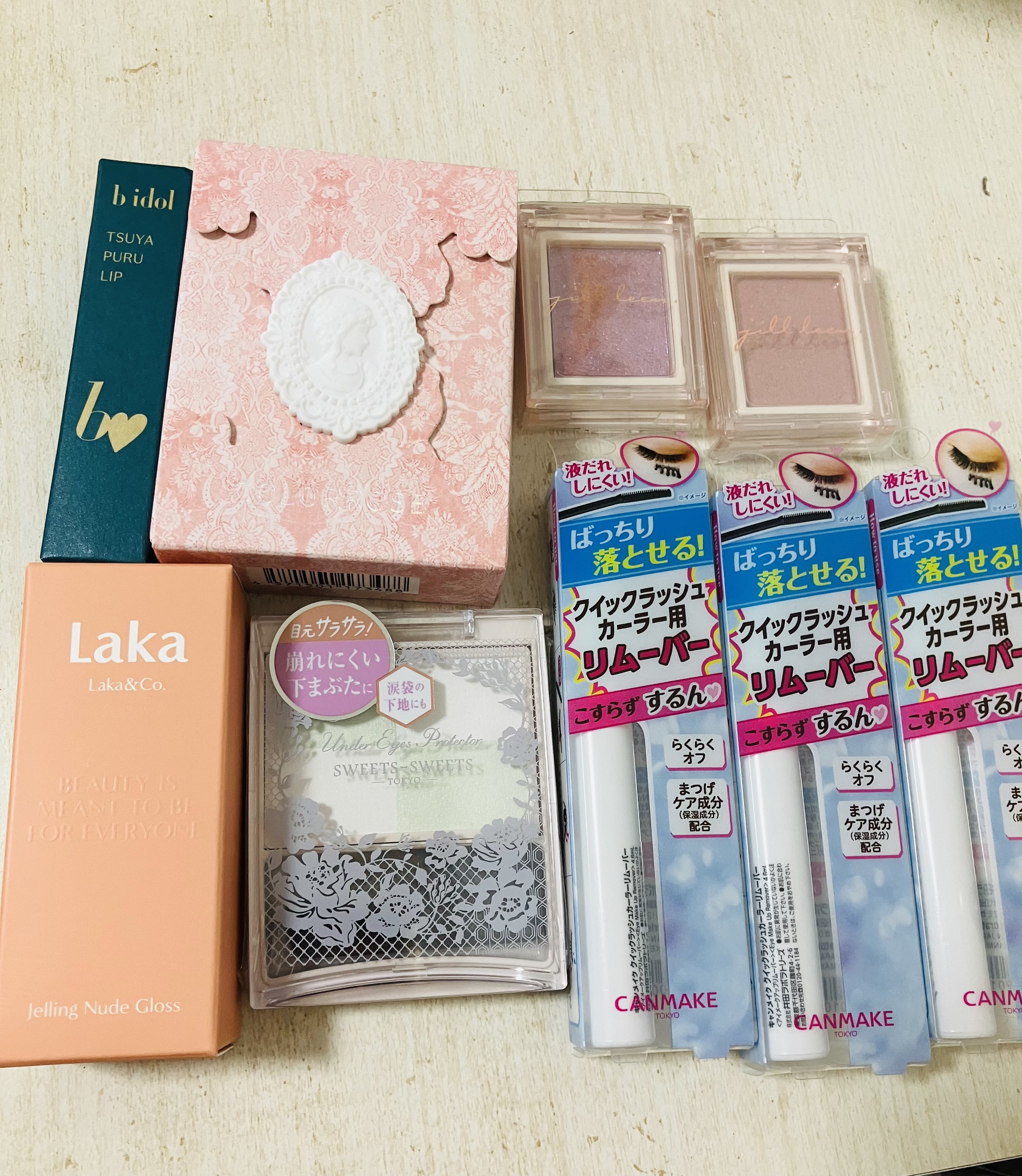 jill leen. シングルムースアイシャドウ 107 ストロベリーミルク(日本限定) /jill leen./単色アイシャドウを使ったクチコミ（1枚目）