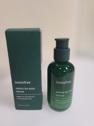 ☆innisfree
☆グリーンティ―シード セラム N
☆導入美容液

innisfreeのグリーティーライン⸜(* ॑꒳ ॑* )⸝

サラッとしたテクスチャーで
のびもよく、さっぱりしてると思いま