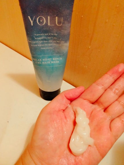 リラックスナイトリペアジェルヘアマスク/YOLU/ヘアマスク・ヘアパックを使ったクチコミ(3枚目)