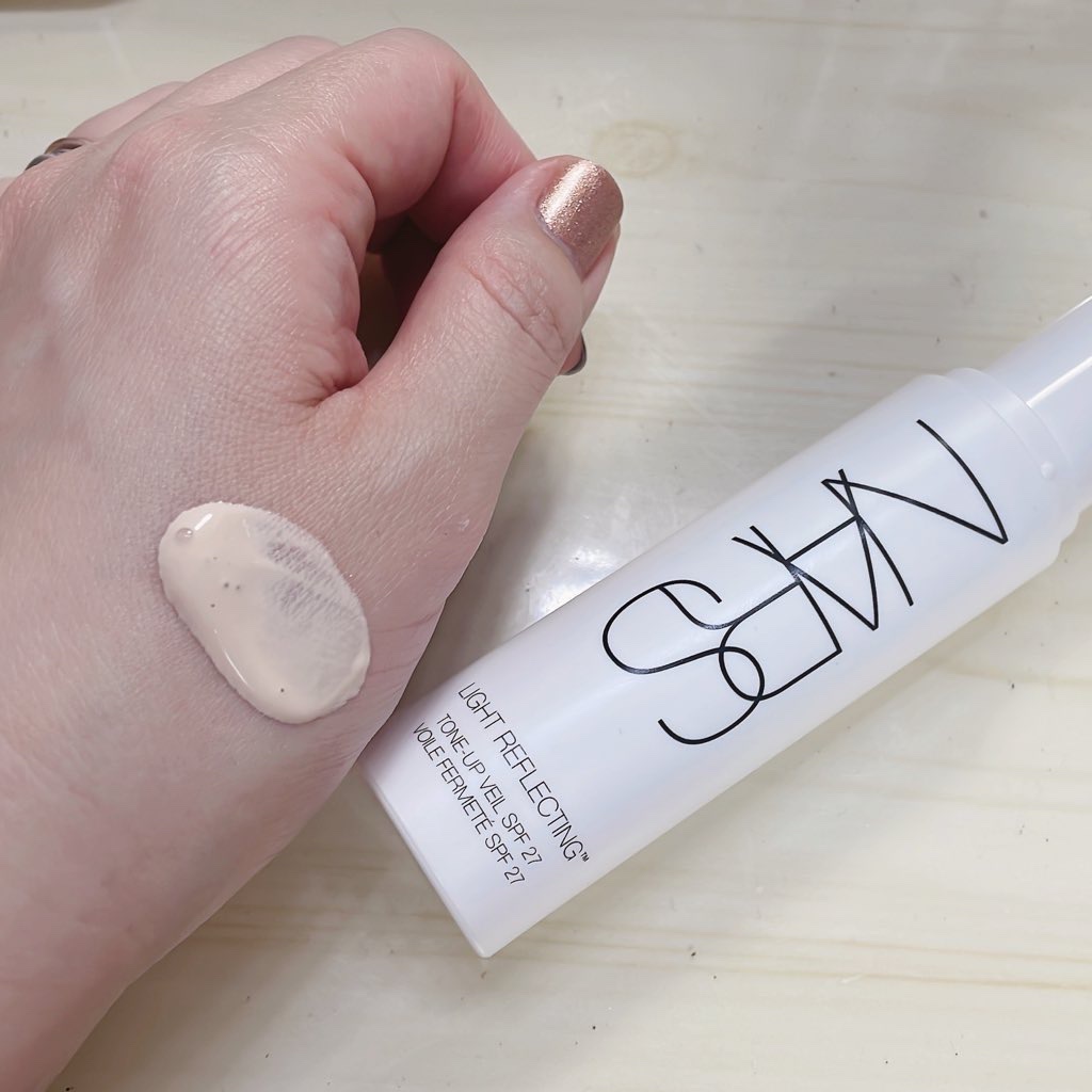 NARS ライトリフレクティングトーンアップ ヴェール NARS ライトリフレクティング トーンアップヴェール NARS ライト