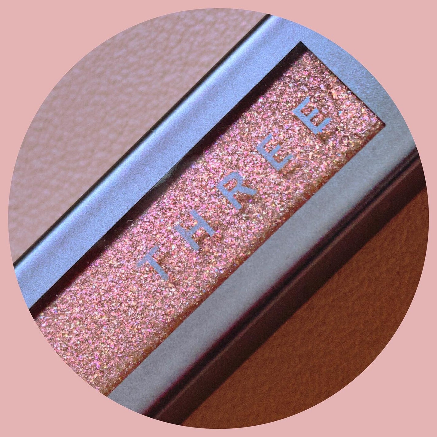 アライジングスピリットリップグロー/THREE/口紅を使ったクチコミ(5枚目)