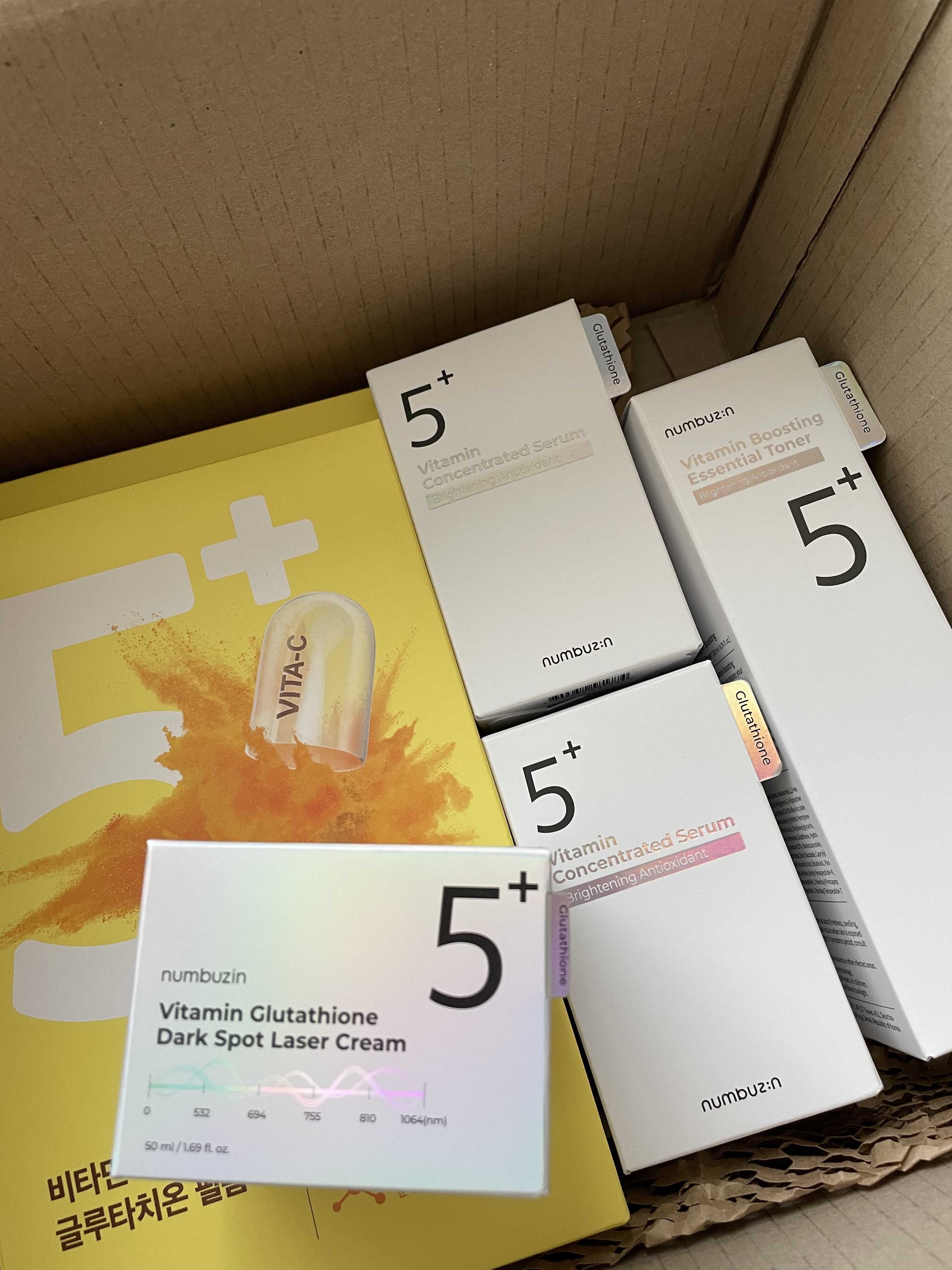 5番 白玉グルタチオンCメラゼロクリーム/numbuzin/フェイスクリームを使ったクチコミ（2枚目）