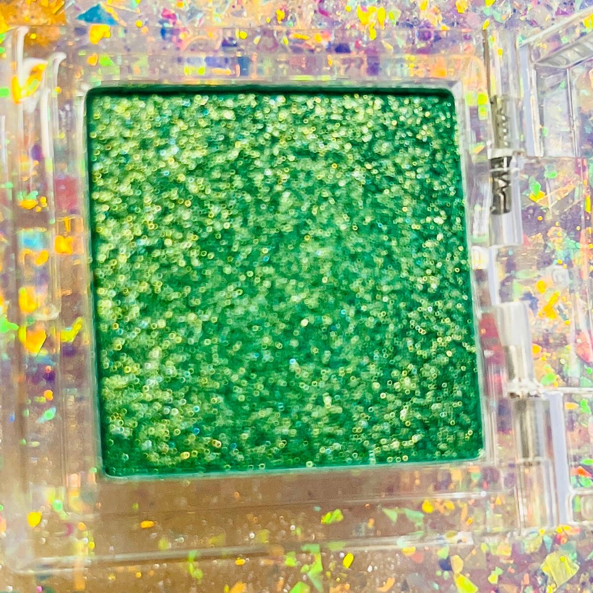 ワンダー キューブ アイシャドウ パール/リンメル ロンドン/単色アイシャドウを使ったクチコミ(2枚目)