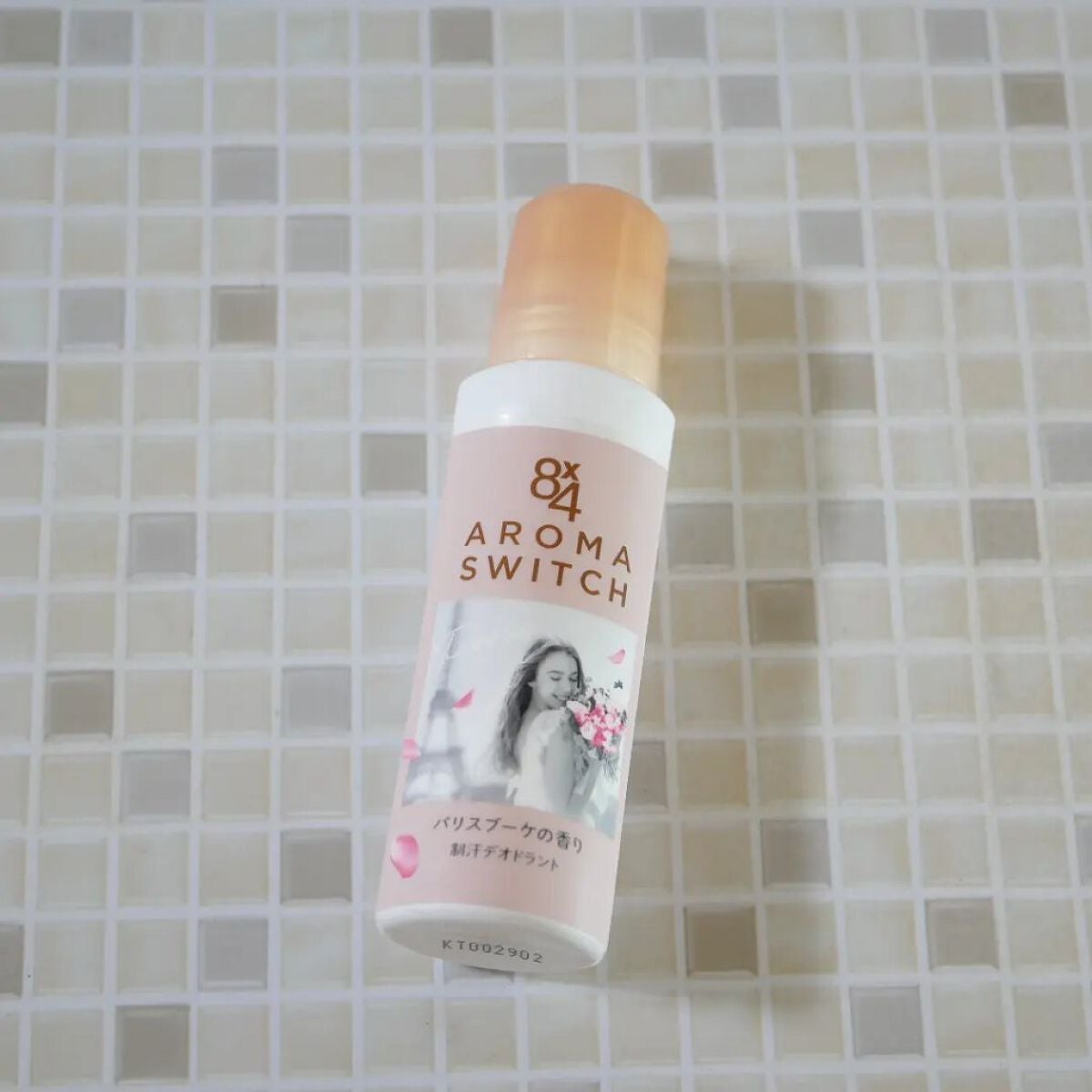 8x4 アロマスイッチ ロールオン パリスブーケの香り/8x4/デオドラント・制汗剤を使ったクチコミ(1枚目)