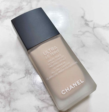 今回は少し前に発売されたCHANELのファンデーションです♡

発売される前から気になってたけど
コロナであまり口コミもなくTUもできないから買えず…
やっとカウンターに行けたのでようやく購入(,,>ω