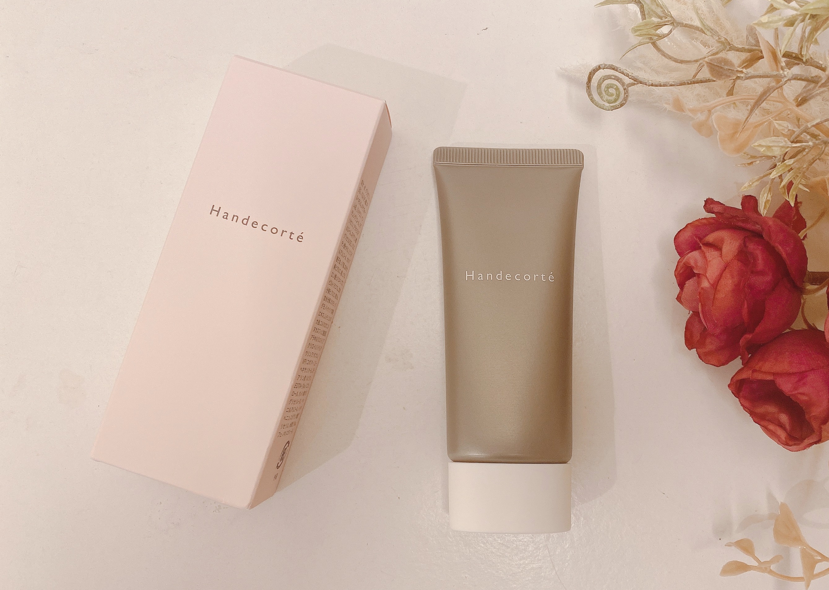 ハンデコルテ/キユートピア/ネック・デコルテケアを使ったクチコミ（1枚目）