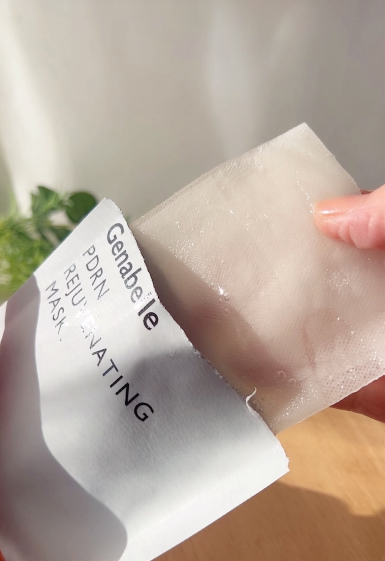 PDRNリジュビネイティングマスク/Genabelle/シートマスク・パックを使ったクチコミ（2枚目）
