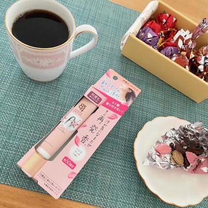 8x4 アロマスイッチ 涼感ネックジェル パリスブーケの香り/8x4/デオドラント・制汗剤を使ったクチコミ(3枚目)