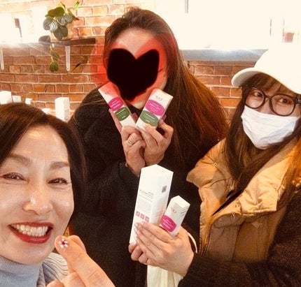 クレマカラコール スキンエッセンシャルブースター/Jaminkyung/化粧水を使ったクチコミ(2枚目)