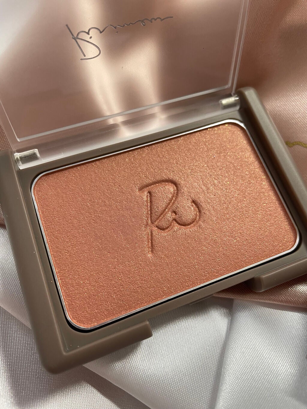 ヴェールグロウチーク/Ririmew/パウダーチークを使ったクチコミ(3枚目)