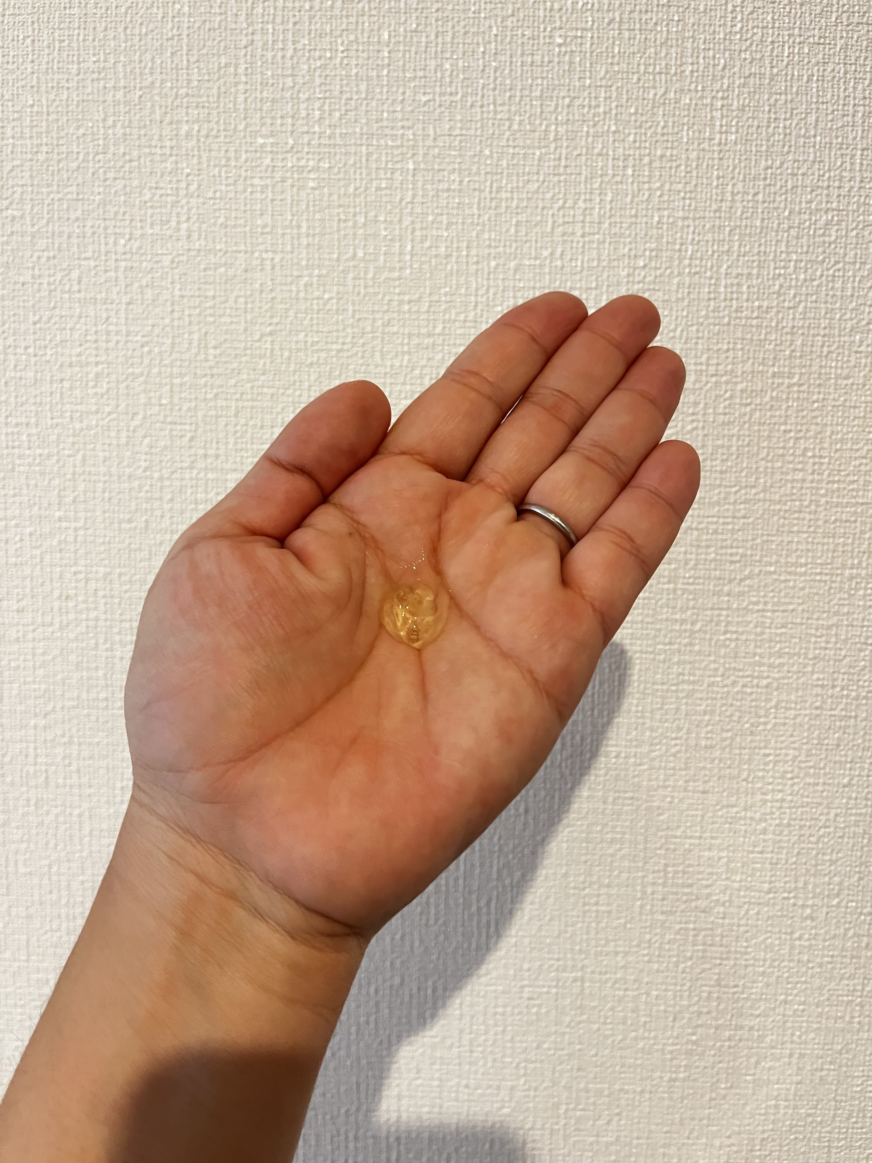 グリーンタンジェリン ビタC ダークスポットケアセラム/goodal/美容液を使ったクチコミ（2枚目）