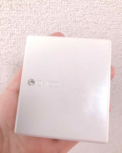 フローレスグロウ ソリッドファンデーション/CHICCA/クリーム・エマルジョンファンデーションを使ったクチコミ(2枚目)