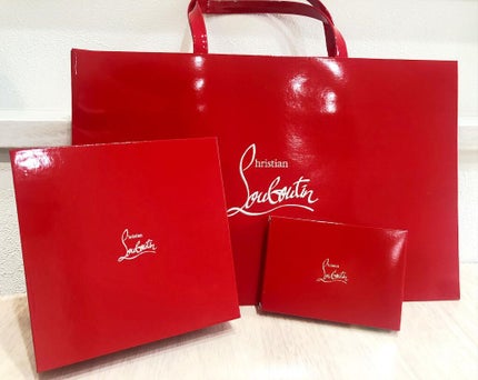 試してみた】ラパレット クリスチャン ルブタンのリアルな口コミ 試してみた】ラパレット クリスチャン ルブタンのリアルな口コミ