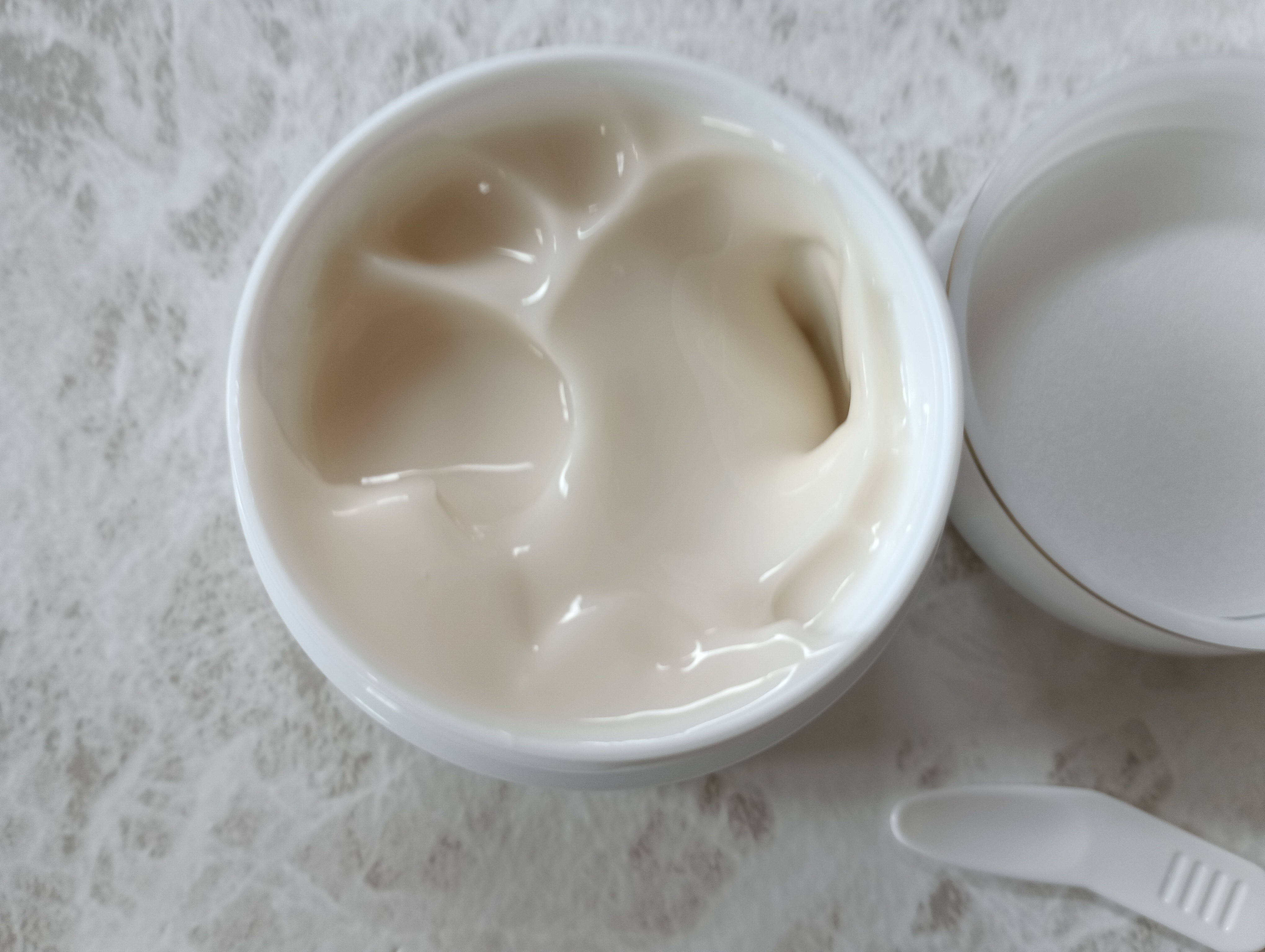 モイスチャージェルクリーム/SESALIS/フェイスクリームを使ったクチコミ（2枚目）