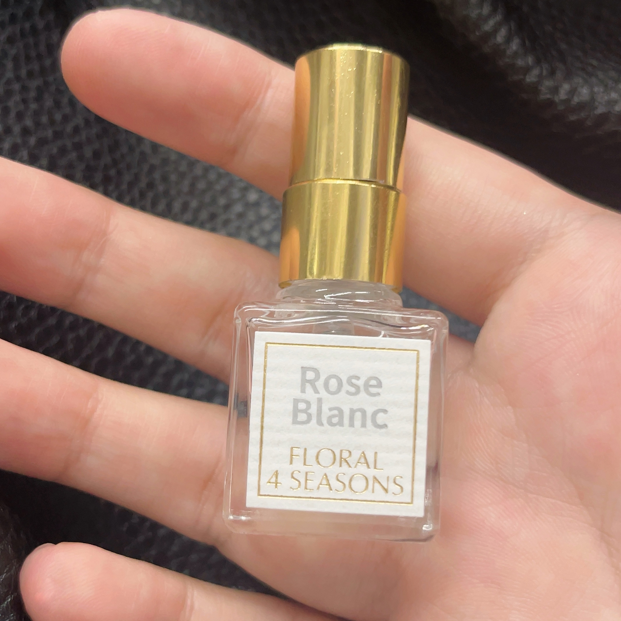 ロサブラン/フローラル ４ シーズンズ/香水(レディース)を使ったクチコミ（1枚目）