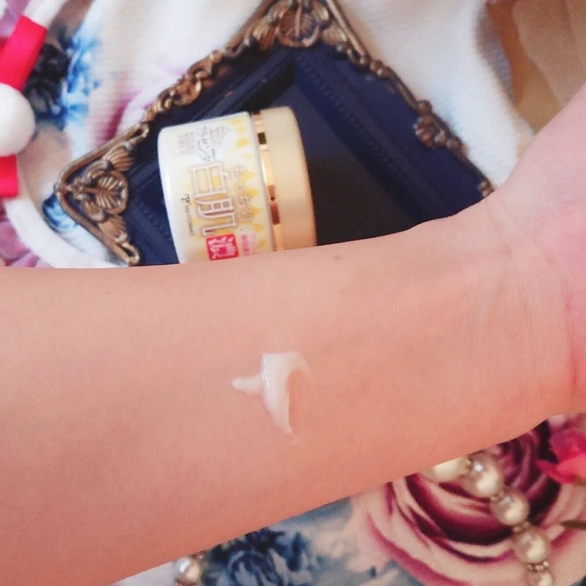 金のプラセンタもっちり白肌濃クリーム/ホワイトラベル/フェイスクリームを使ったクチコミ(4枚目)