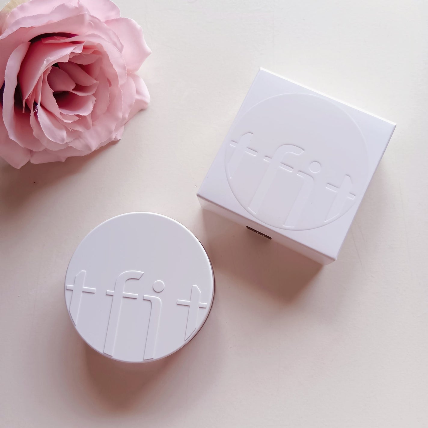 トランスルーセントセットフィニッシングパウダー/TFIT/ルースパウダーを使ったクチコミ(1枚目)