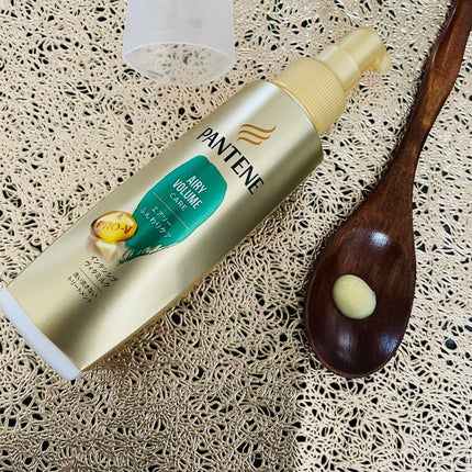 エアリーふんわりケア インテンシブ ヴィタミルク 洗い流さないトリートメント/パンテーン/ヘアミルクを使ったクチコミ(1枚目)