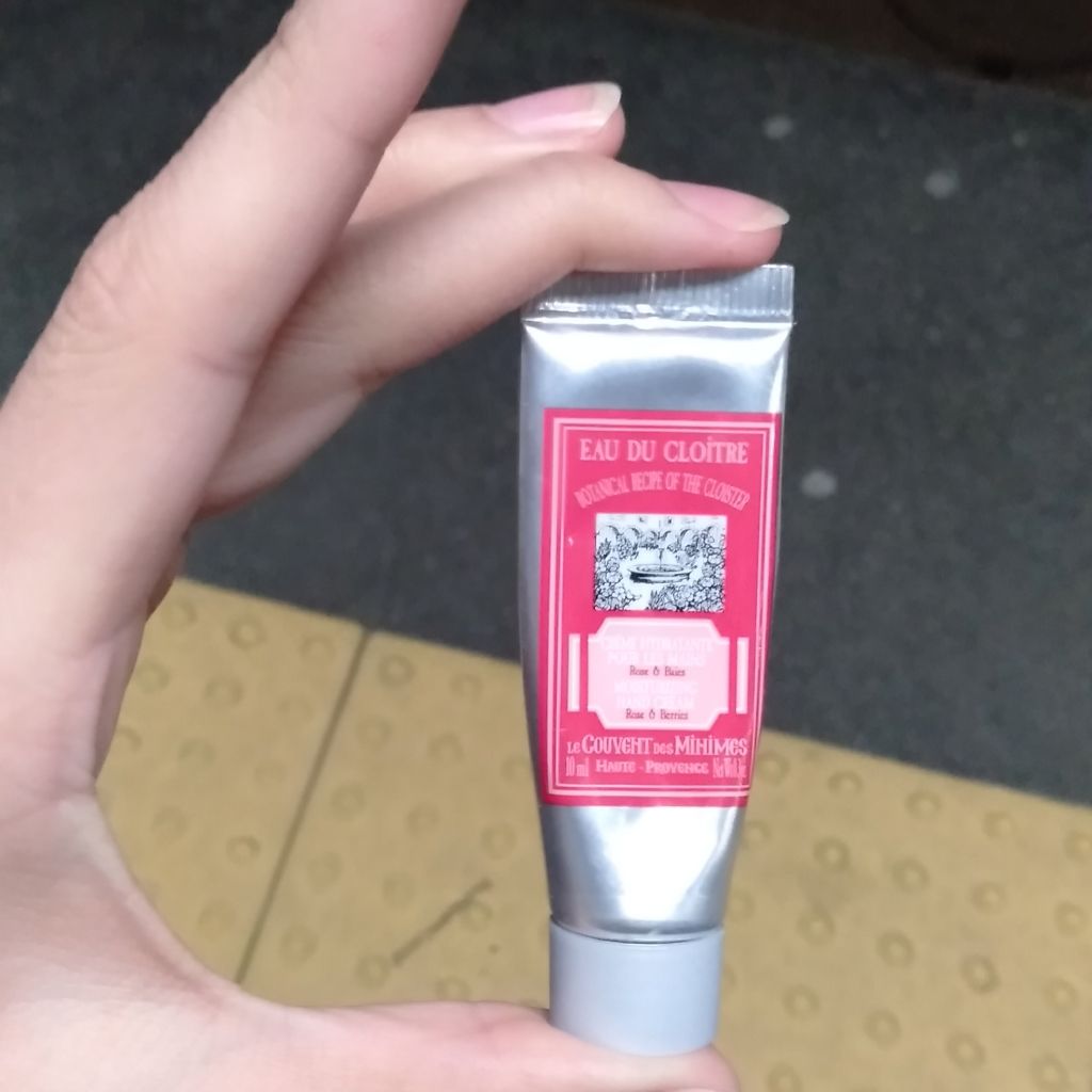 ノエルスター ハンドケアトリオ2016/ル クヴォン メゾン ド パルファム/ハンドクリームを使ったクチコミ（1枚目）