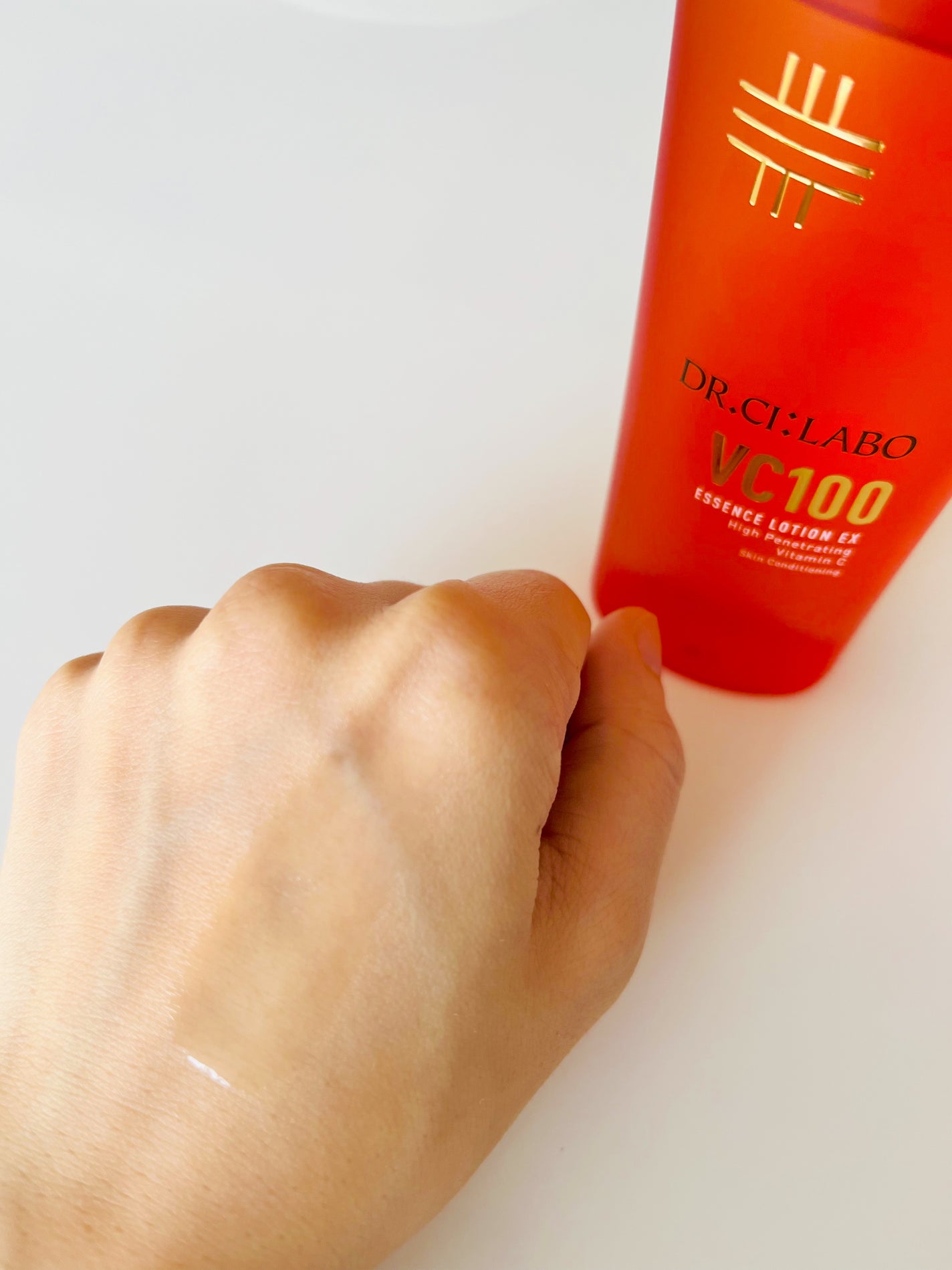 VC100エッセンスローション EX/ドクターシーラボⓇ/化粧水を使ったクチコミ(3枚目)