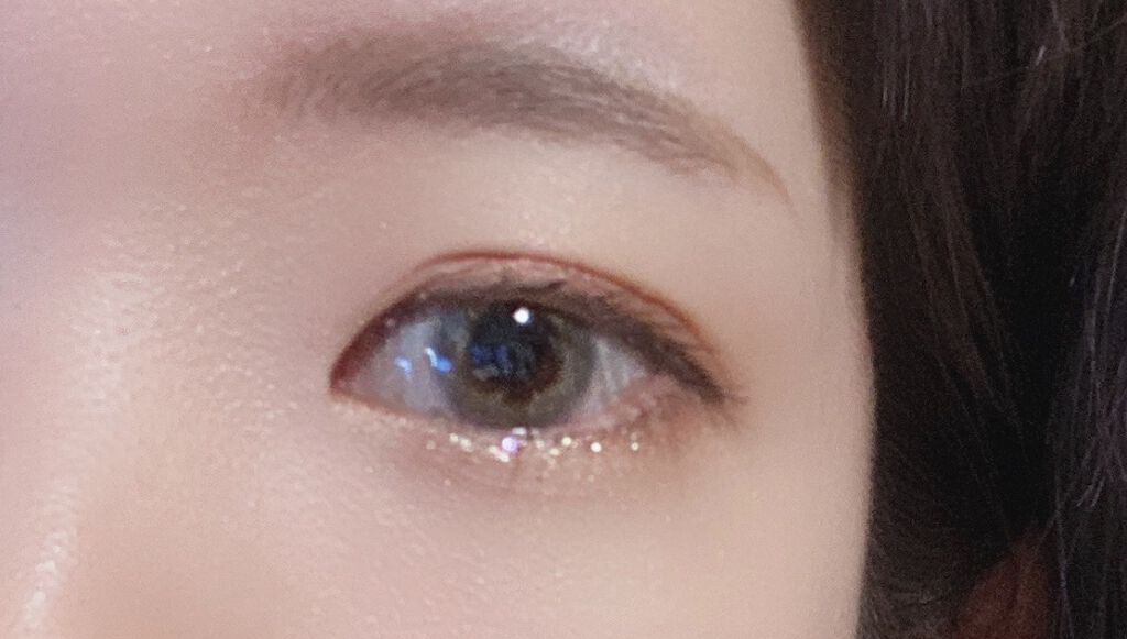 リキッド グリッター シャドウ/rom&nd/グリッターを使ったクチコミ（2枚目）