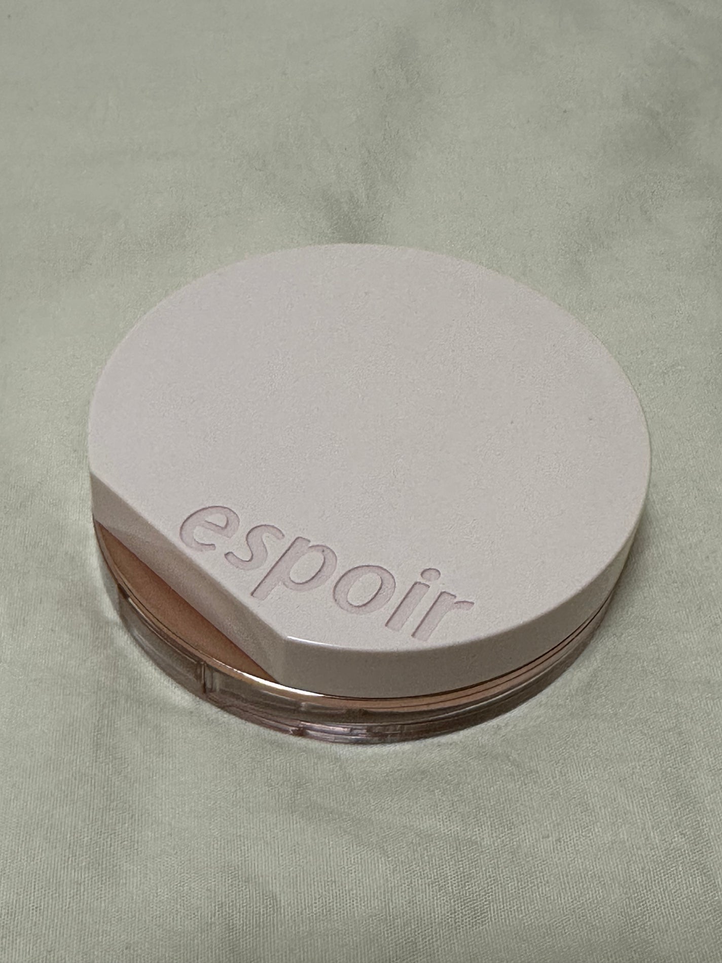 エスポア ビーグロー ボリュームクッション/espoir/クッションファンデーションを使ったクチコミ(1枚目)