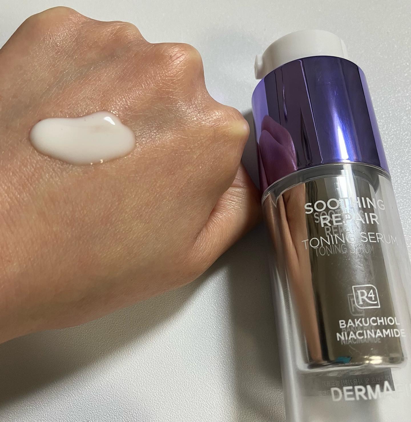 SOOTHING REPAIR TONING SERUM R4/ダーマファーム/美容液を使ったクチコミ（3枚目）