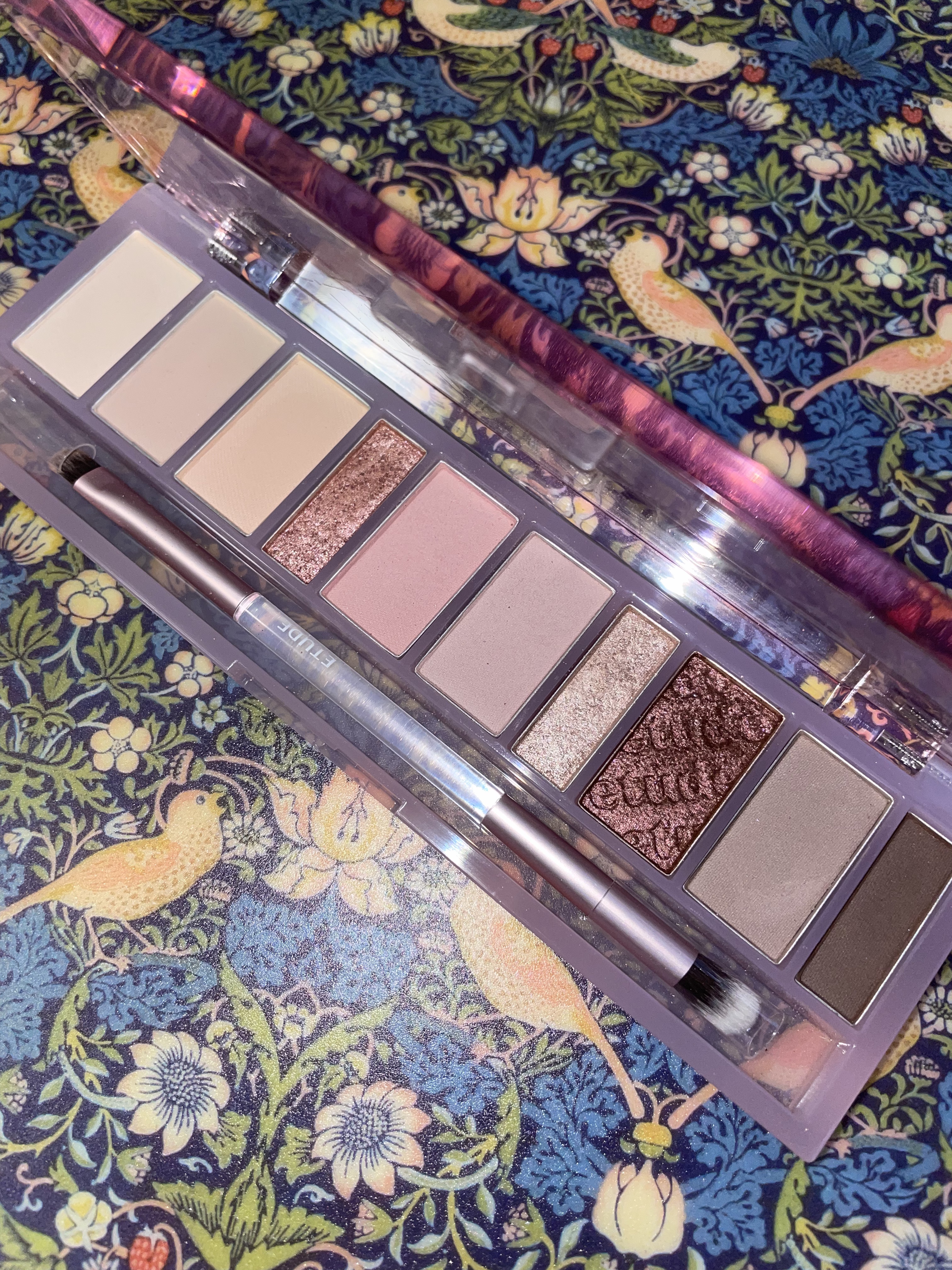 プレイカラー アイシャドウ クールステージ/ETUDE/アイシャドウパレットを使ったクチコミ（3枚目）